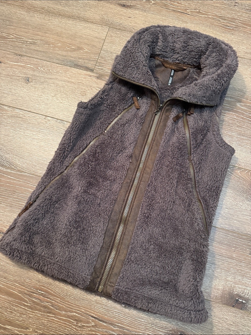 Kuhl Plush Fleece Vest — Brown Small - Picture 4 of 12